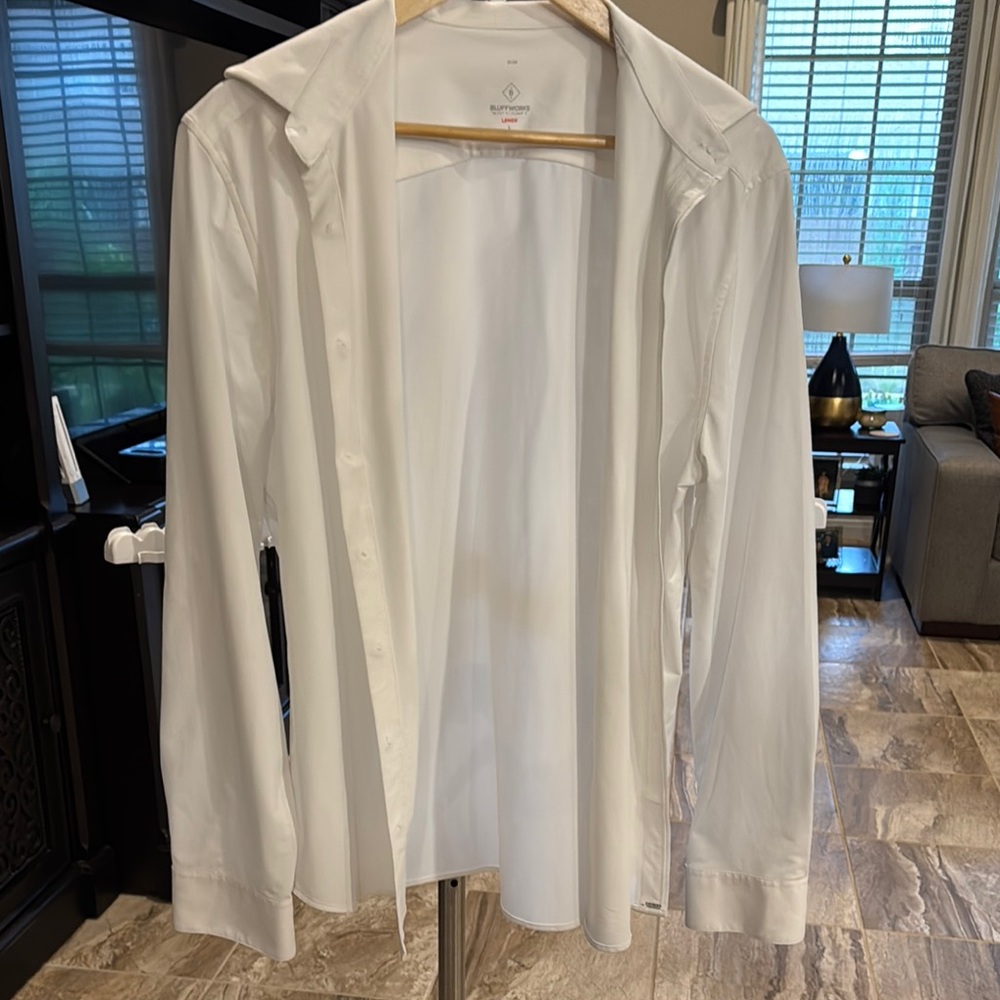 White Lightweight Shirt Jackets for Casual Style